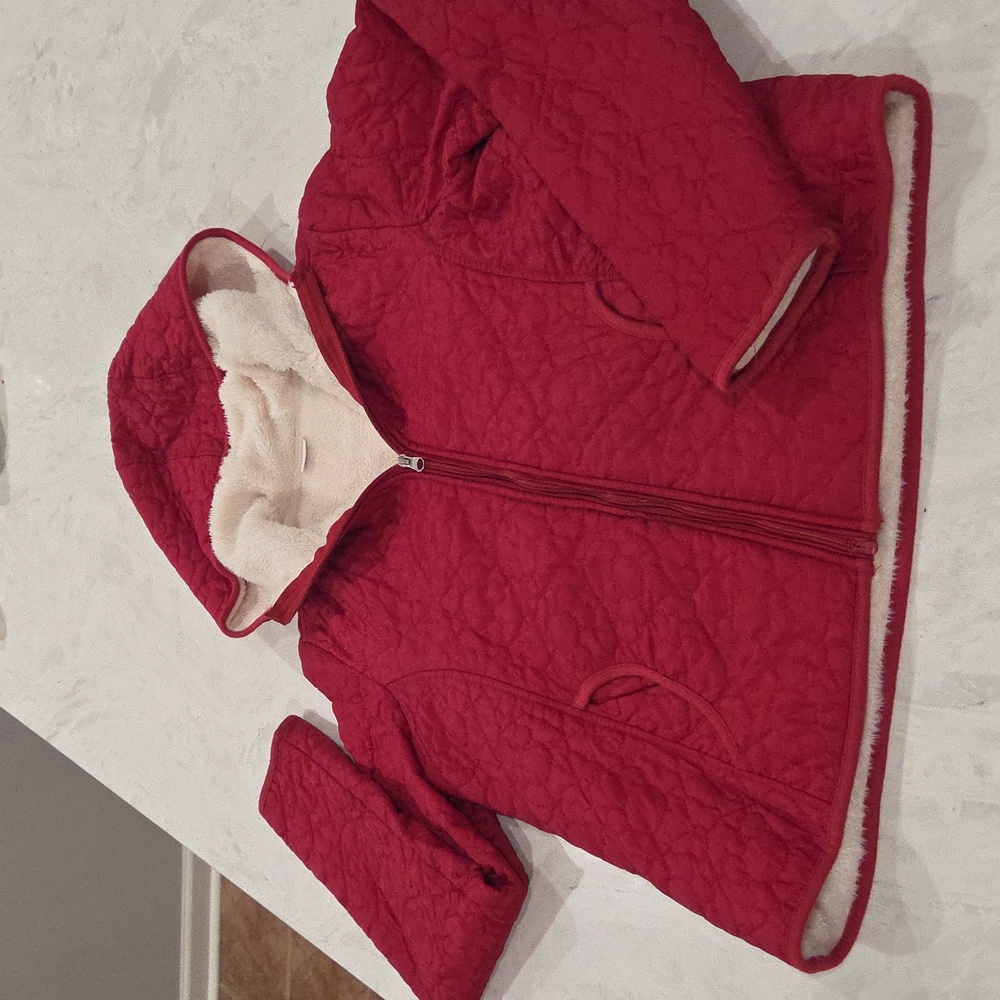 Disney MINNIE MOUSE Women's Red Puffer Jacket - Picture 6 of 8